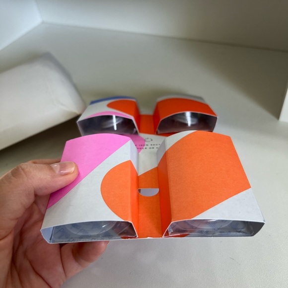 Billie Replacement Blades and Magnet - Picture 4 of 13